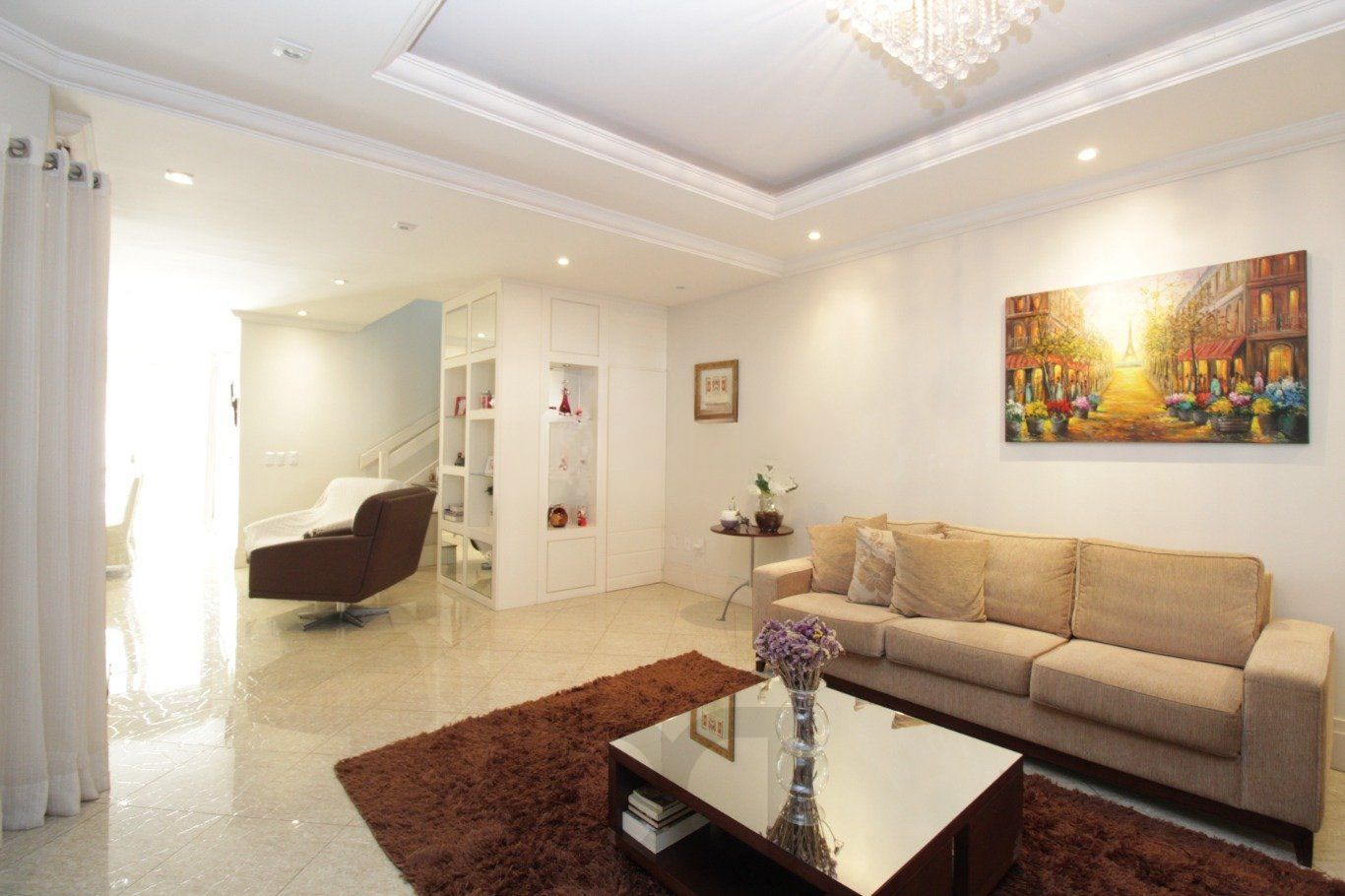 Casa com 4 dormitórios, pátio e piscina no Bairro Jardim Itu — foto 4