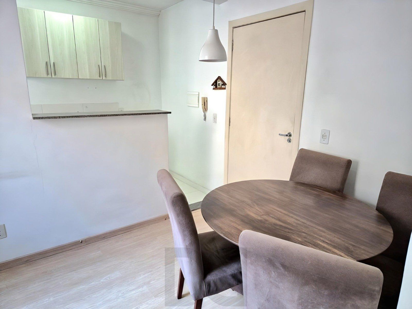 Apartamento 2 quarto, 1 vaga e piscina no bairro São Sebastiao — foto 1
