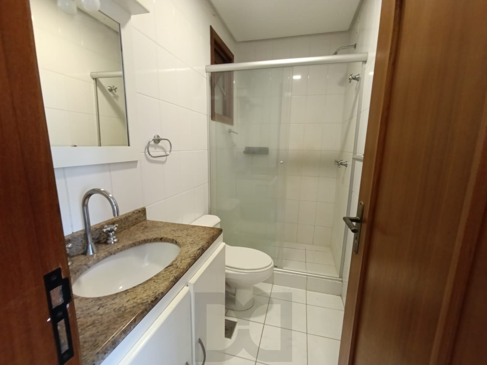 Apartamento de 3 quartos, elevador e 2 vagas no bairro Jardim Lindóia. — foto 19