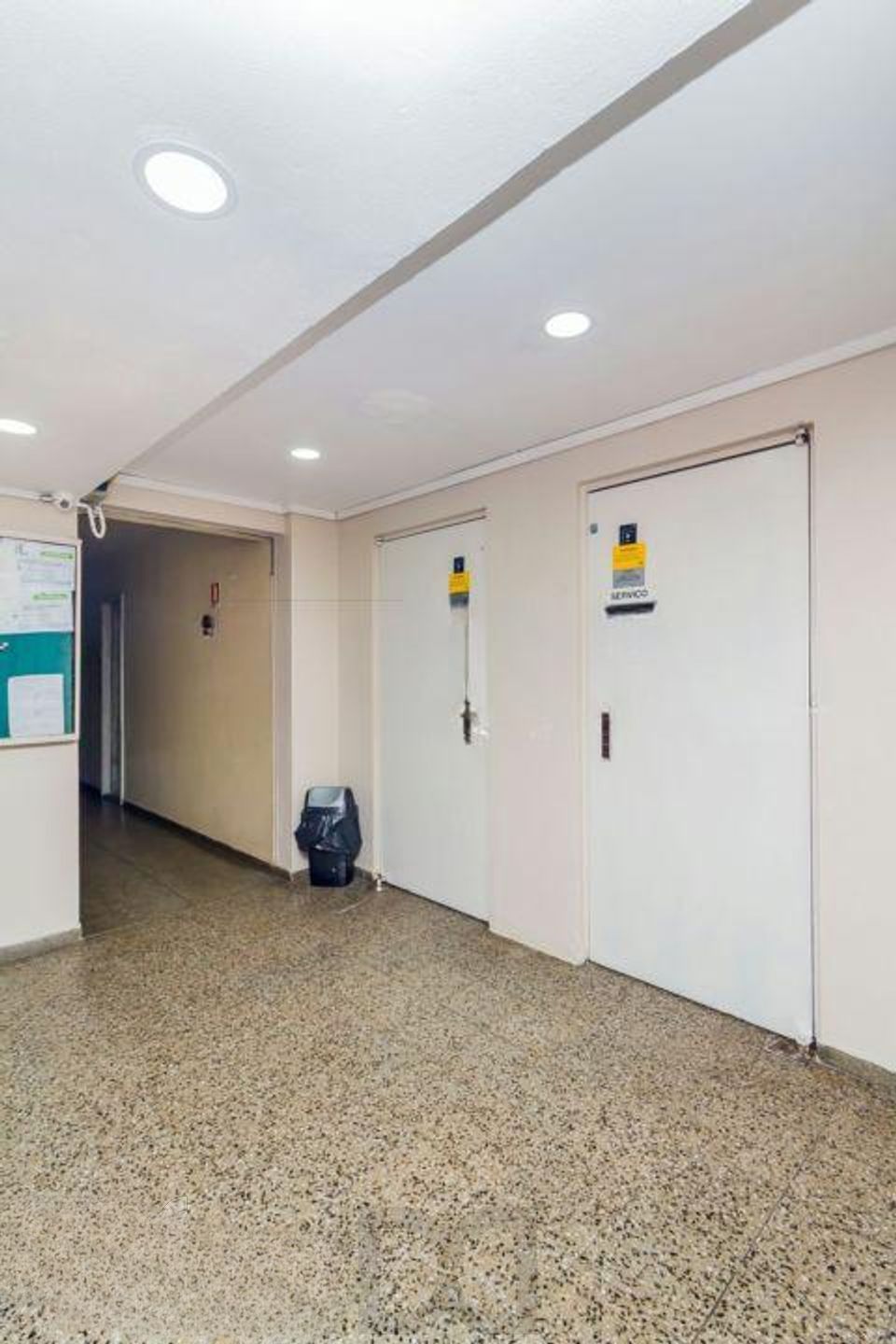 Apartamento 2 Dormitórios com Elevador à Venda na Azenha – Porto Alegre — foto 18