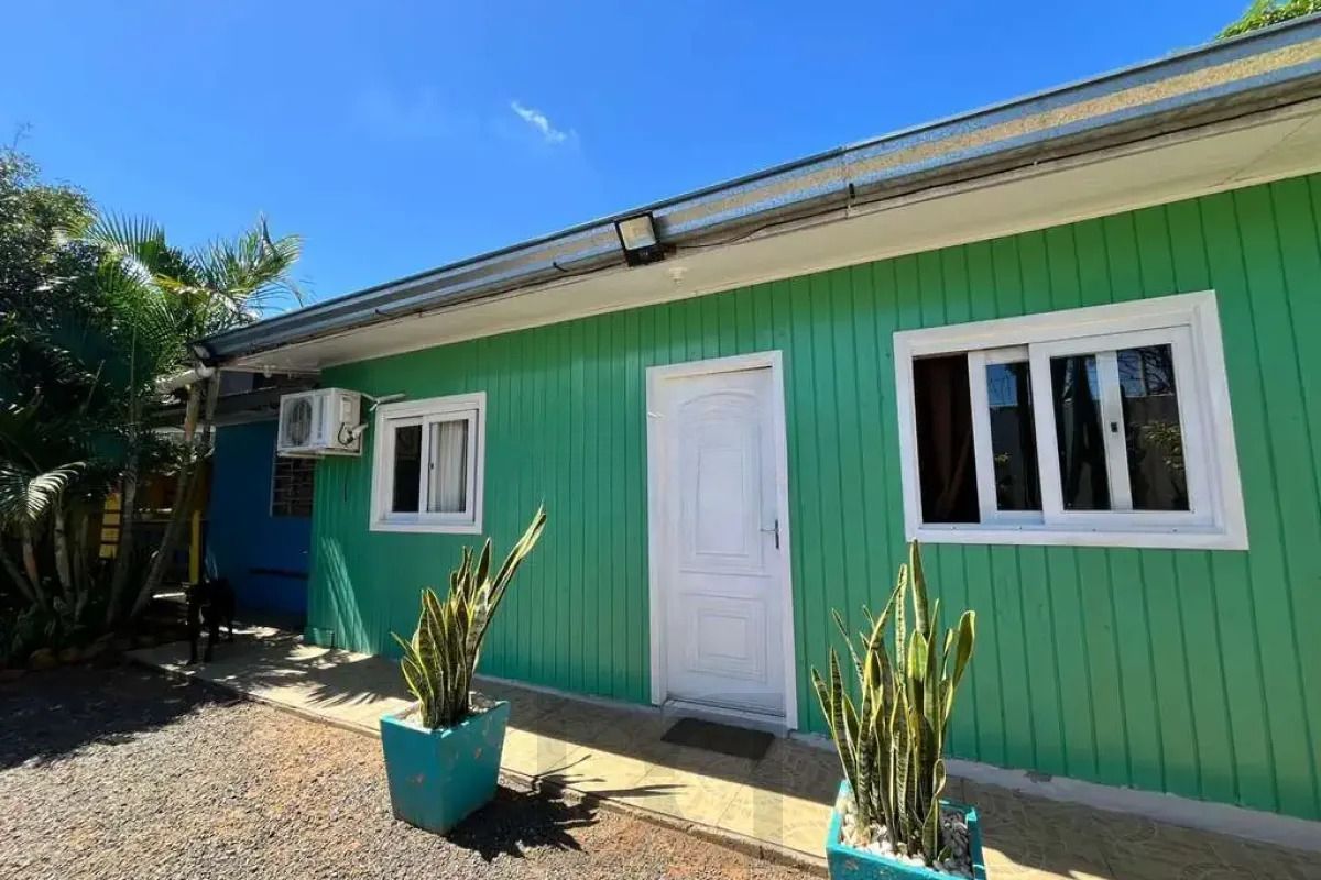 Casa com 3 quartos, vaga coberta e com muro no bairro Campos Novo — foto 21