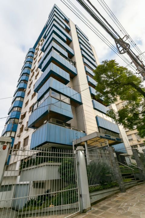 Apartamento de 4 dormitórios, 2 suítes, 2 vagas e elevador na Castro Alves. — foto 57