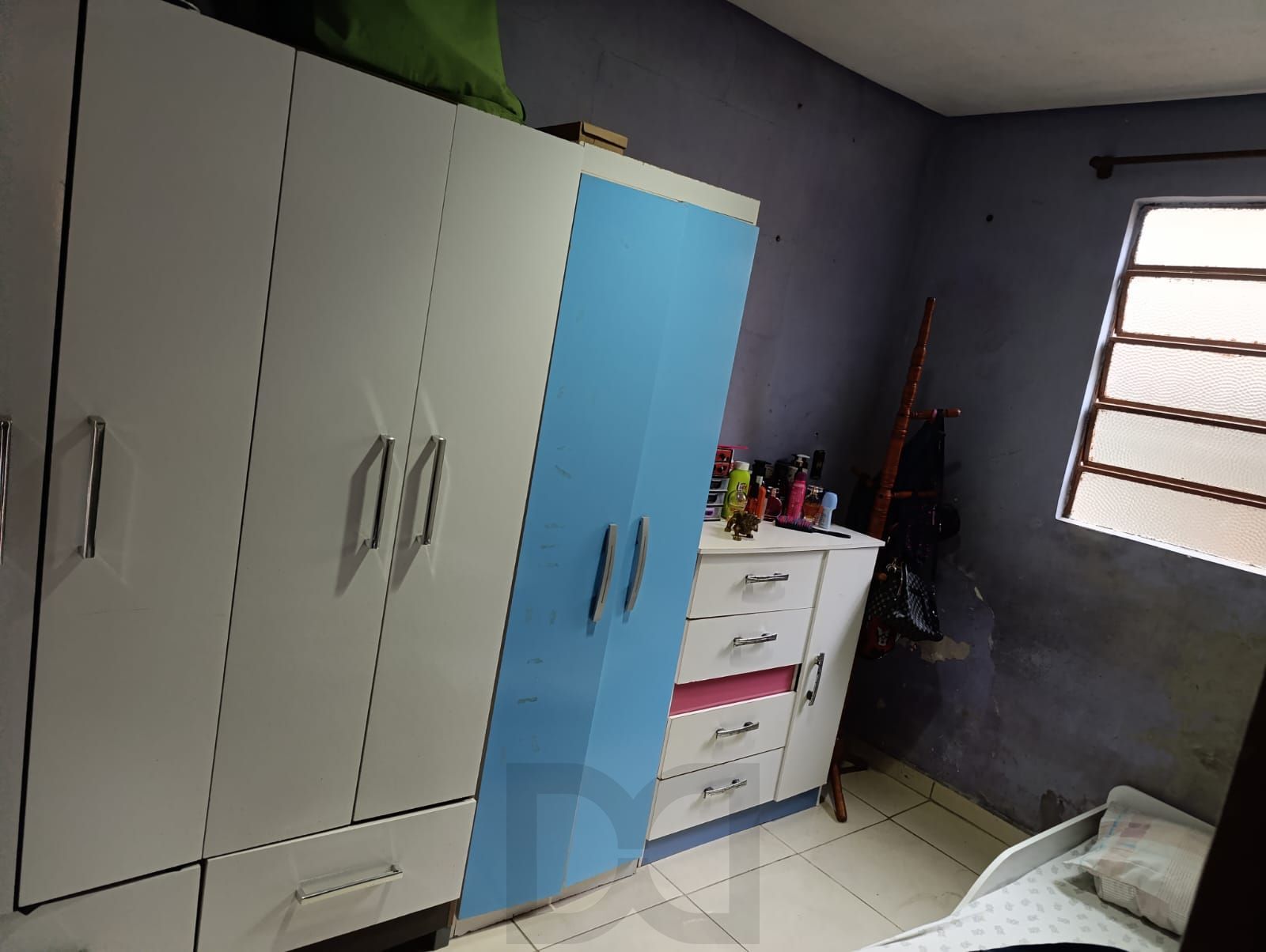Casa de 2 quartos , pátio, 1 vaga no bairro Lomba do Pinheiro — foto 7