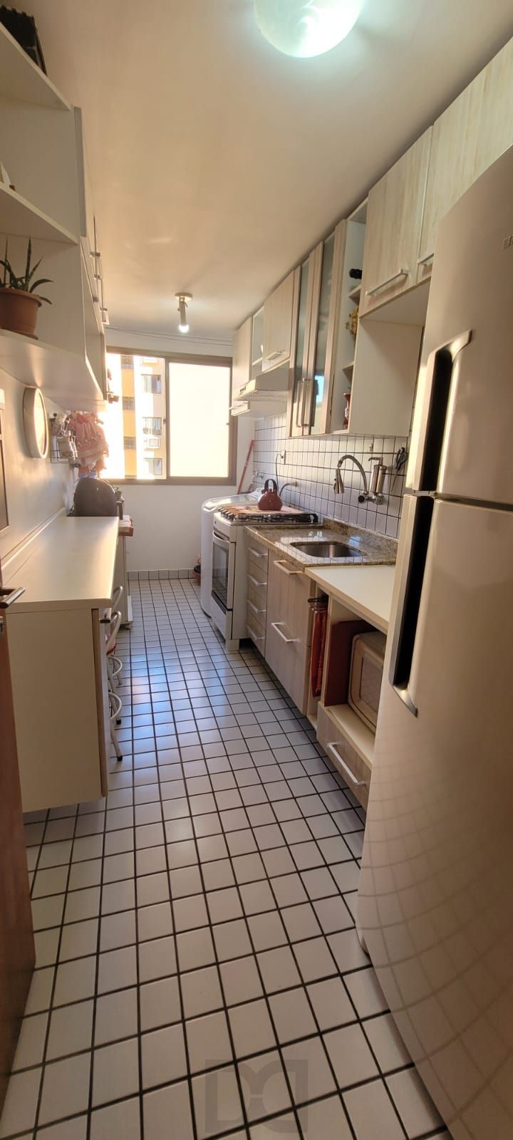Apartamento de 2 quartos, elevador e 1 vaga no bairro Jardim Itu Sabará — foto 6