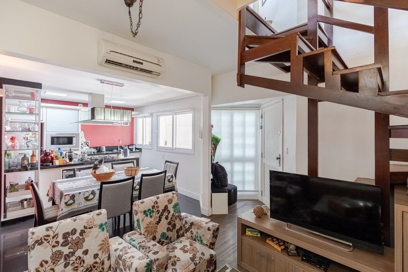 Cobertura com 2 quartos, Jacuzzi, Área gourmet e vaga coberta bairro Rio Branco — foto 3