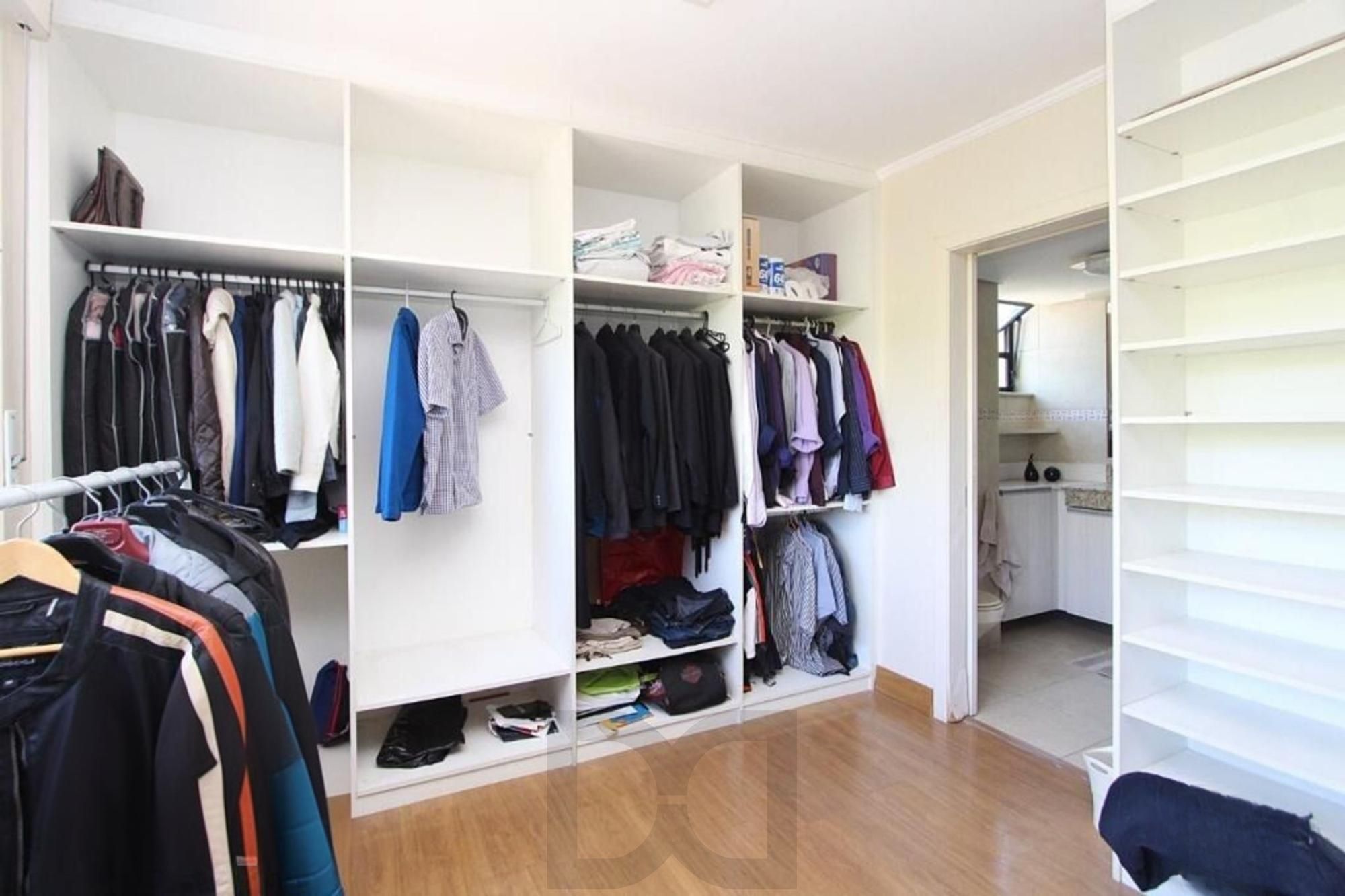 Apartamento de 4 dormitórios , 2 vagas e elevador no bairro Boa Vista — foto 12
