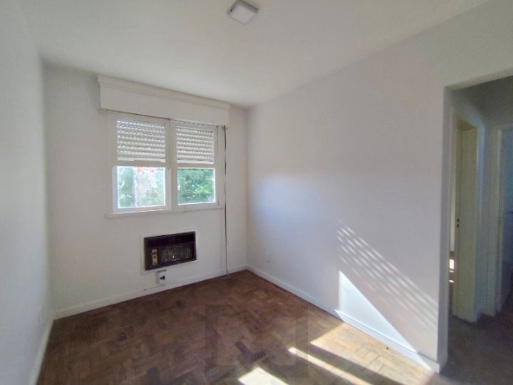 Apartamento 1 quarto, portaria 24 horas e churrasqueira no bairro Camaquã. — foto 45