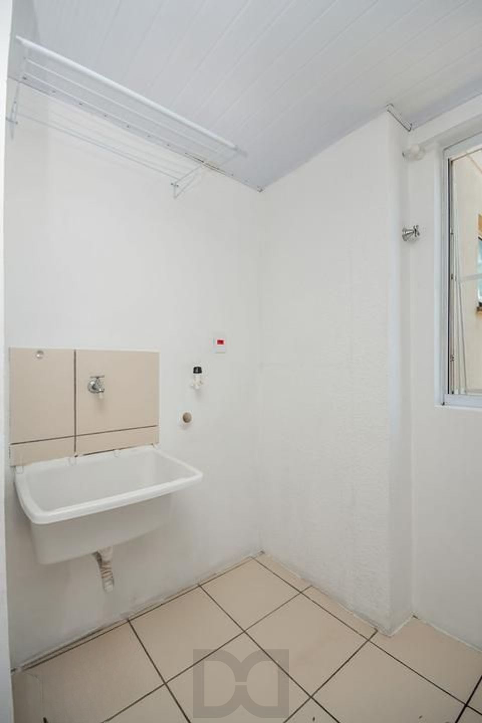 Apartamento térreo de 2 quartos, portaria 24 horas no bairro Glória. — foto 5