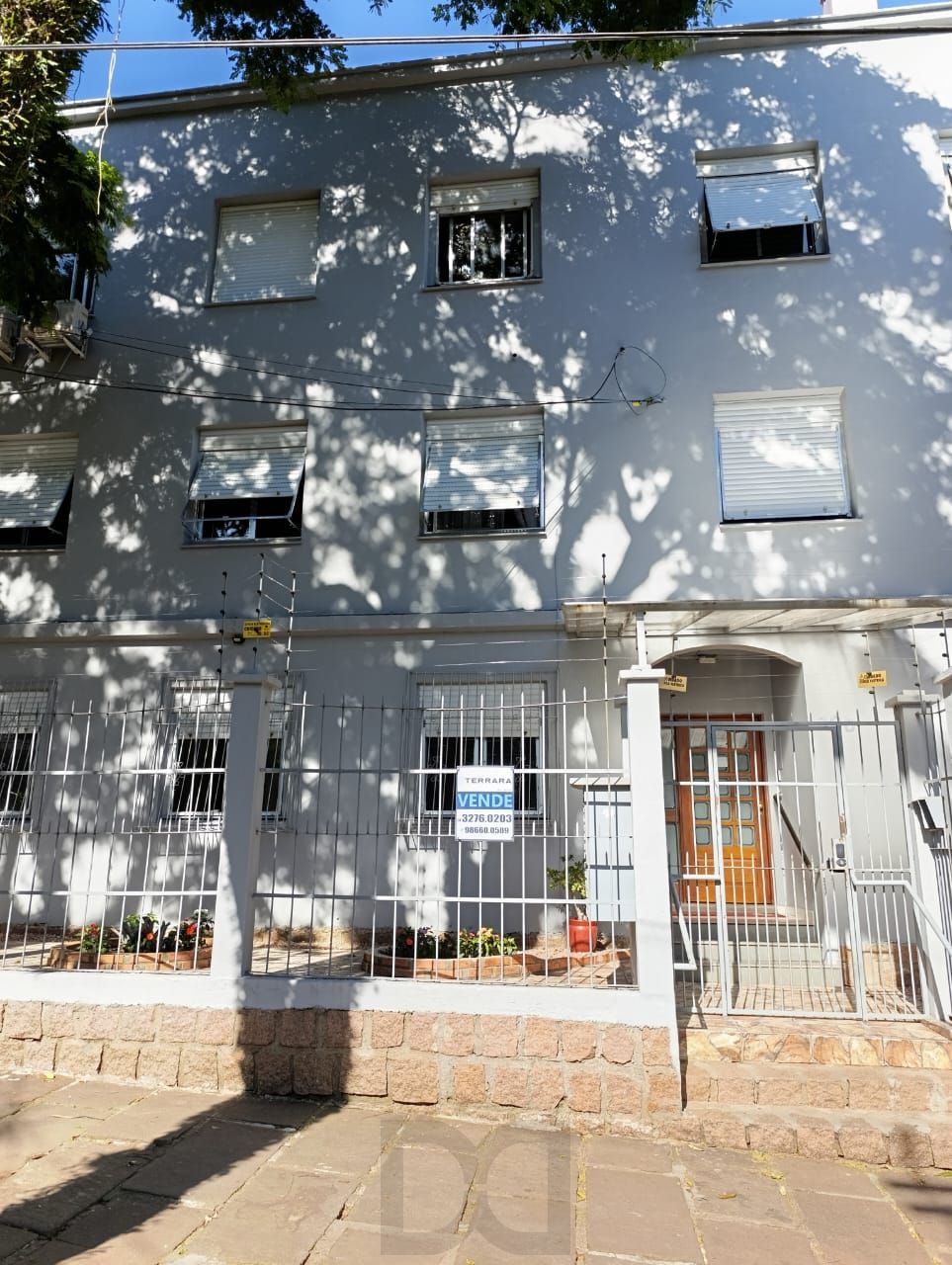 Apartamento térreo de 2 quartos e 1 vaga no bairro São Sebastião — foto 2