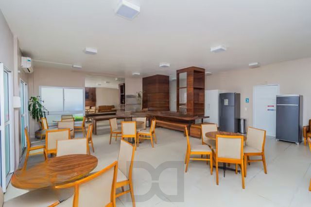 Apartamento 2 dormitórios, 1 suíte, 1 vaga e churrasqueira na Bento Gonçalves. — foto 27
