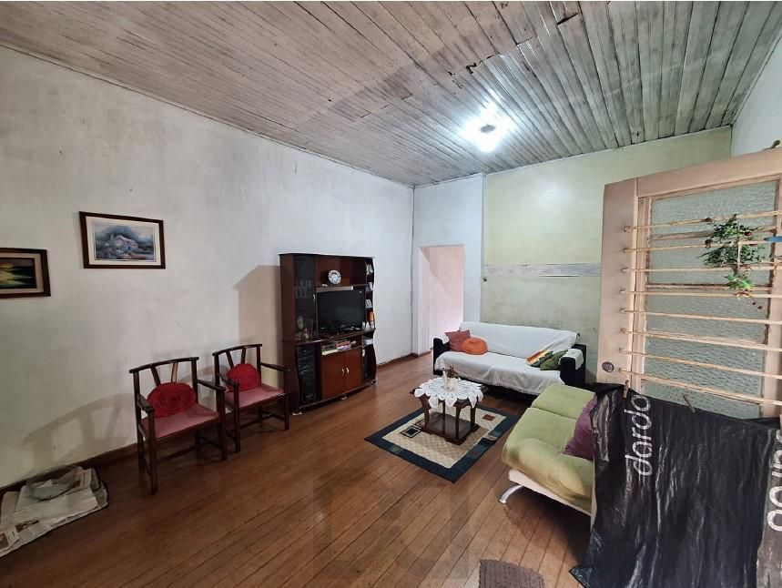 Casa com Terreno de 213m² na Azenha em Porto Alegre — foto 10