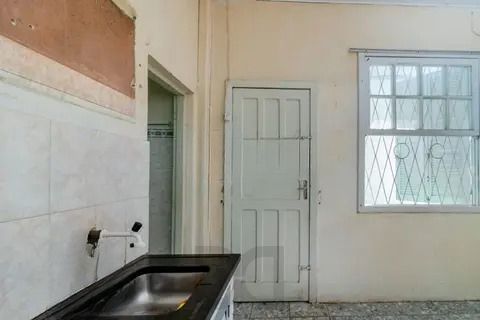 Casa de 2 dormitórios, 1 vaga de garagem no bairro glória Porto Alegre. — foto 23