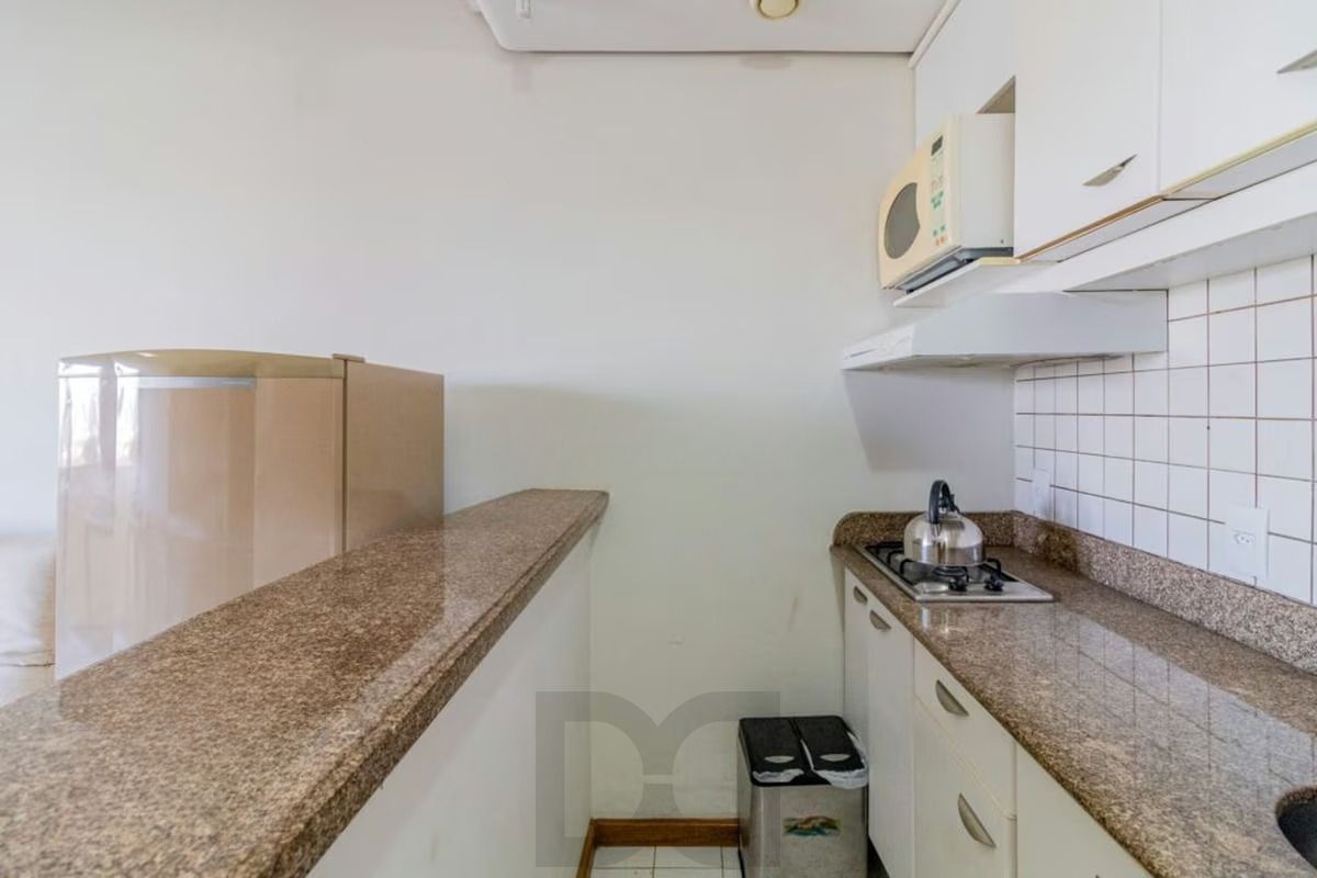 Apartamento 1 Suíte com Elevador e Vaga no Praia de Belas — foto 16