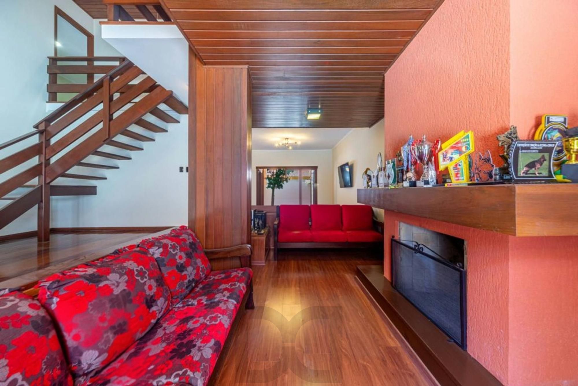 Casa com 4 quartos, piscina, vaga, churrasqueira e Sacada no bairro Jardim Itu — foto 7
