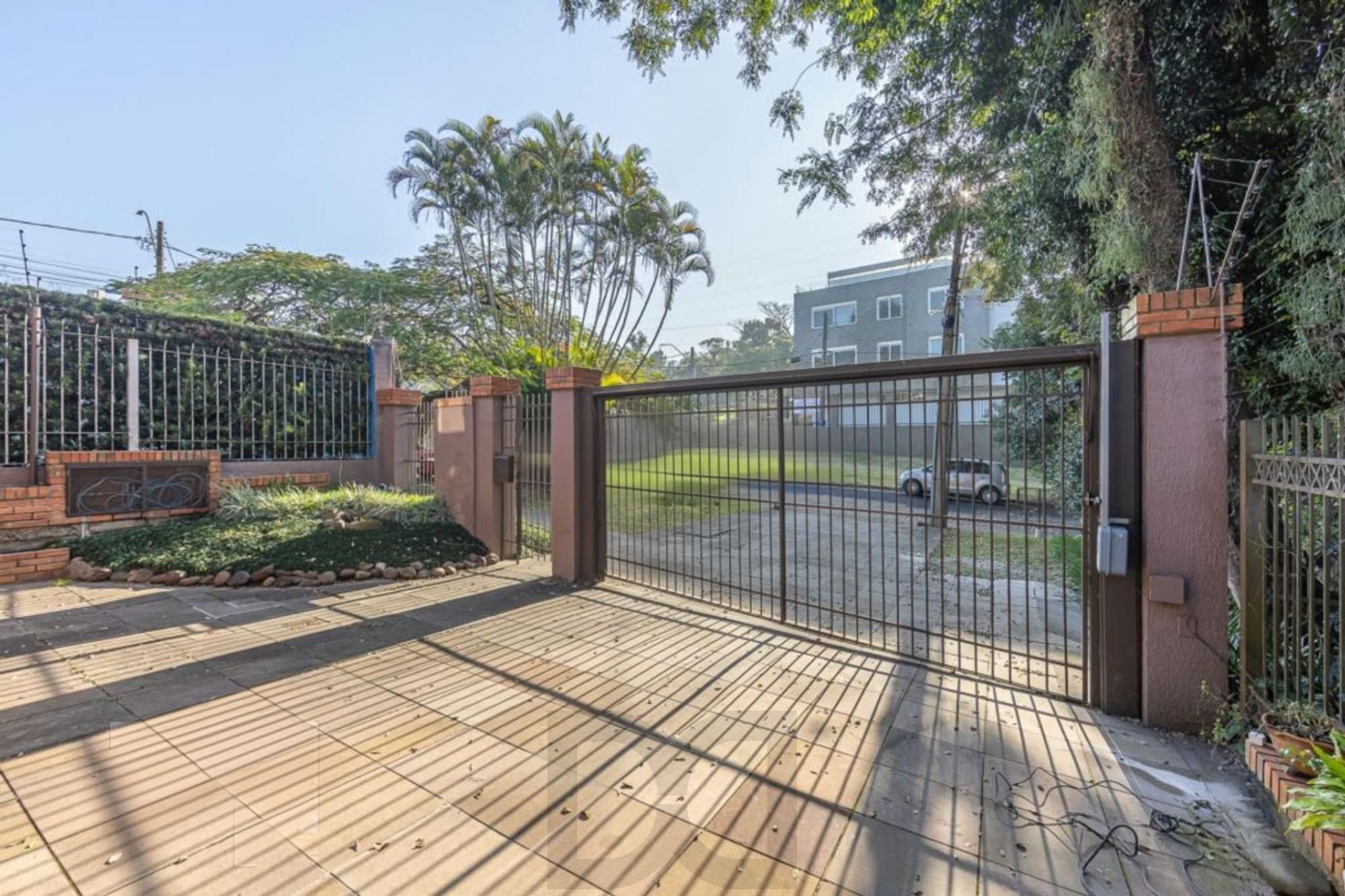 Casa com 4 Quartos, 4 banheiros, 4 vagas e 300 m² á venda Chácara Das Pedras. — foto 35