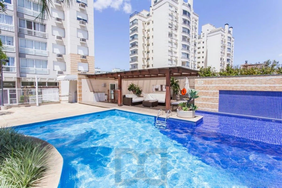 Apartamento 2 Dormitórios com Elevador e 2 Vagas à Venda no Jardim Botânico — foto 27