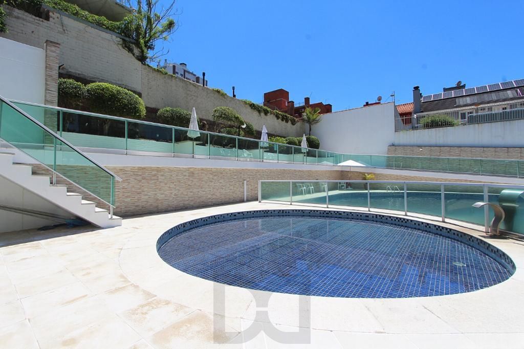 Apartamento de 4 dormitórios , 2 vagas e elevador no bairro Boa Vista — foto 27