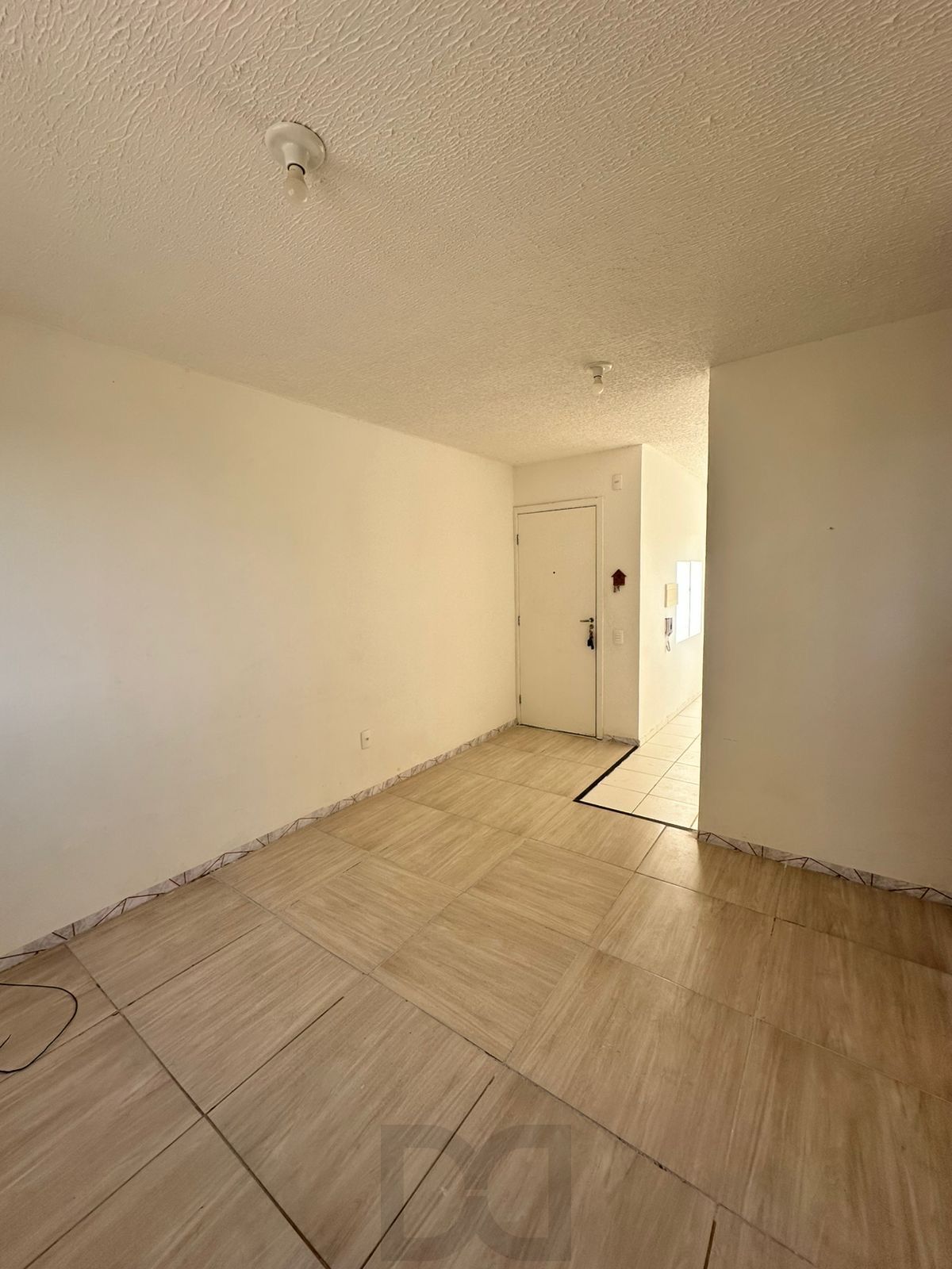 Apartamento 2 dormitórios com 1 vaga Bairro Rubem Berta Porto Alegre — foto 5