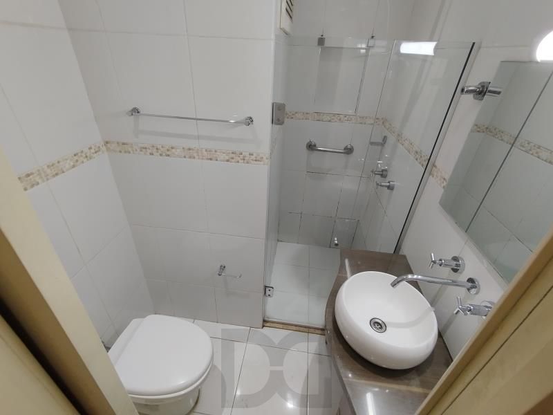 Apartamento 2 dormitórios, 1 vaga, churrasqueira e elevador no Cristo Redentor. — foto 24