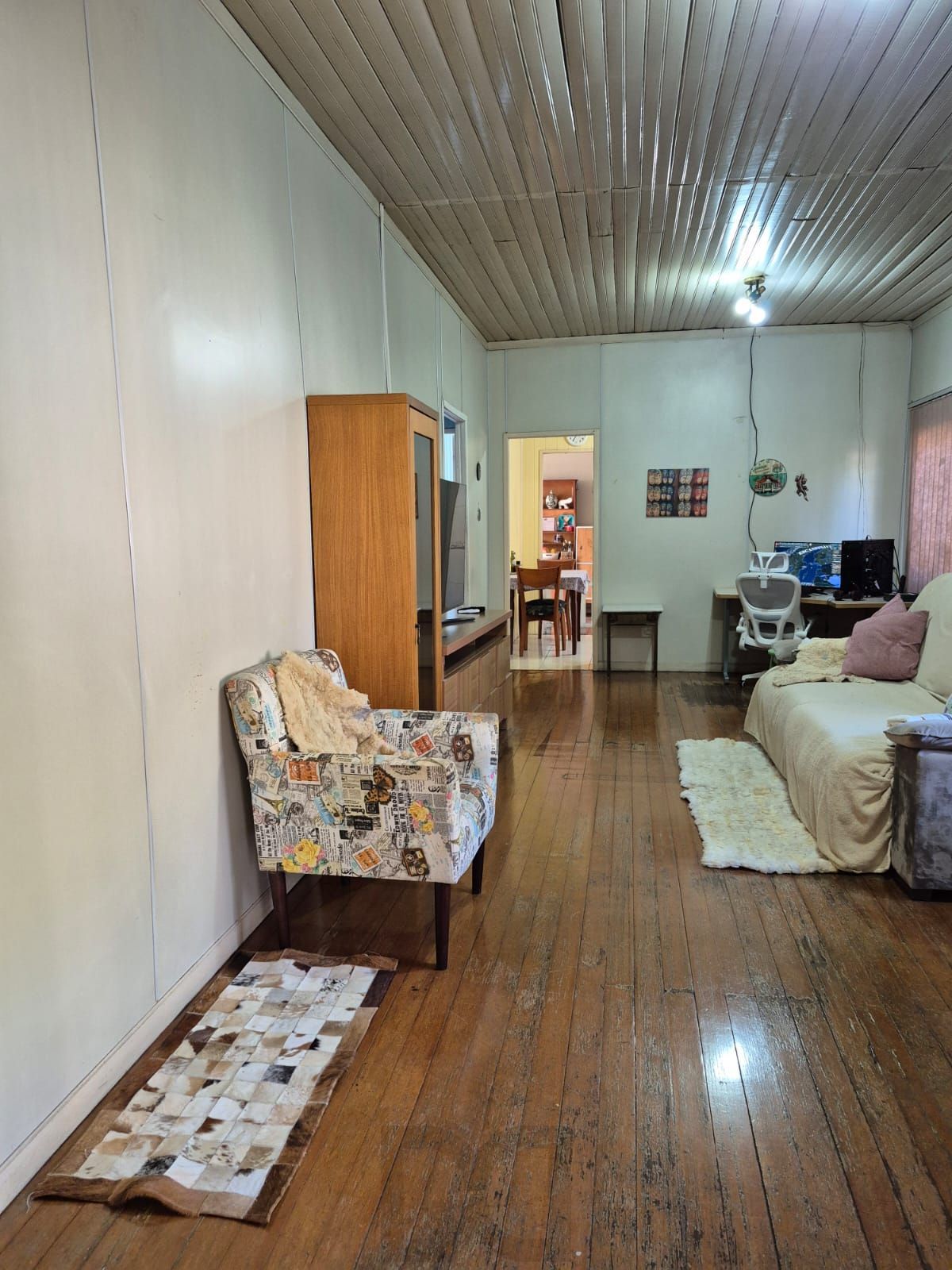 Casa mista de 3 quartos e 2 vagas no bairro Sarandi. — foto 21