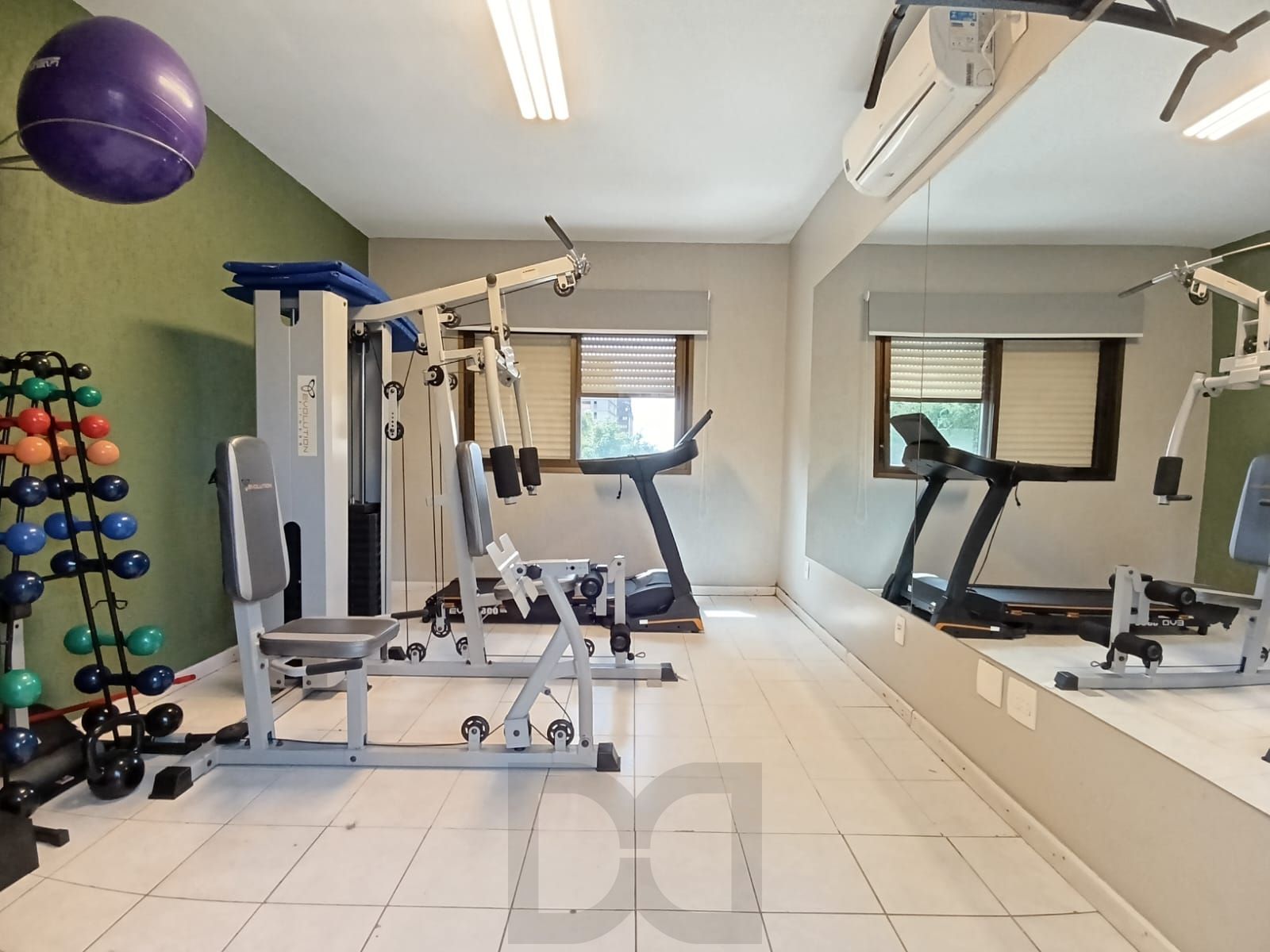 Apartamento semi mobiliado 3 quartos, elevador, 2 vagas no bairro São João. — foto 35