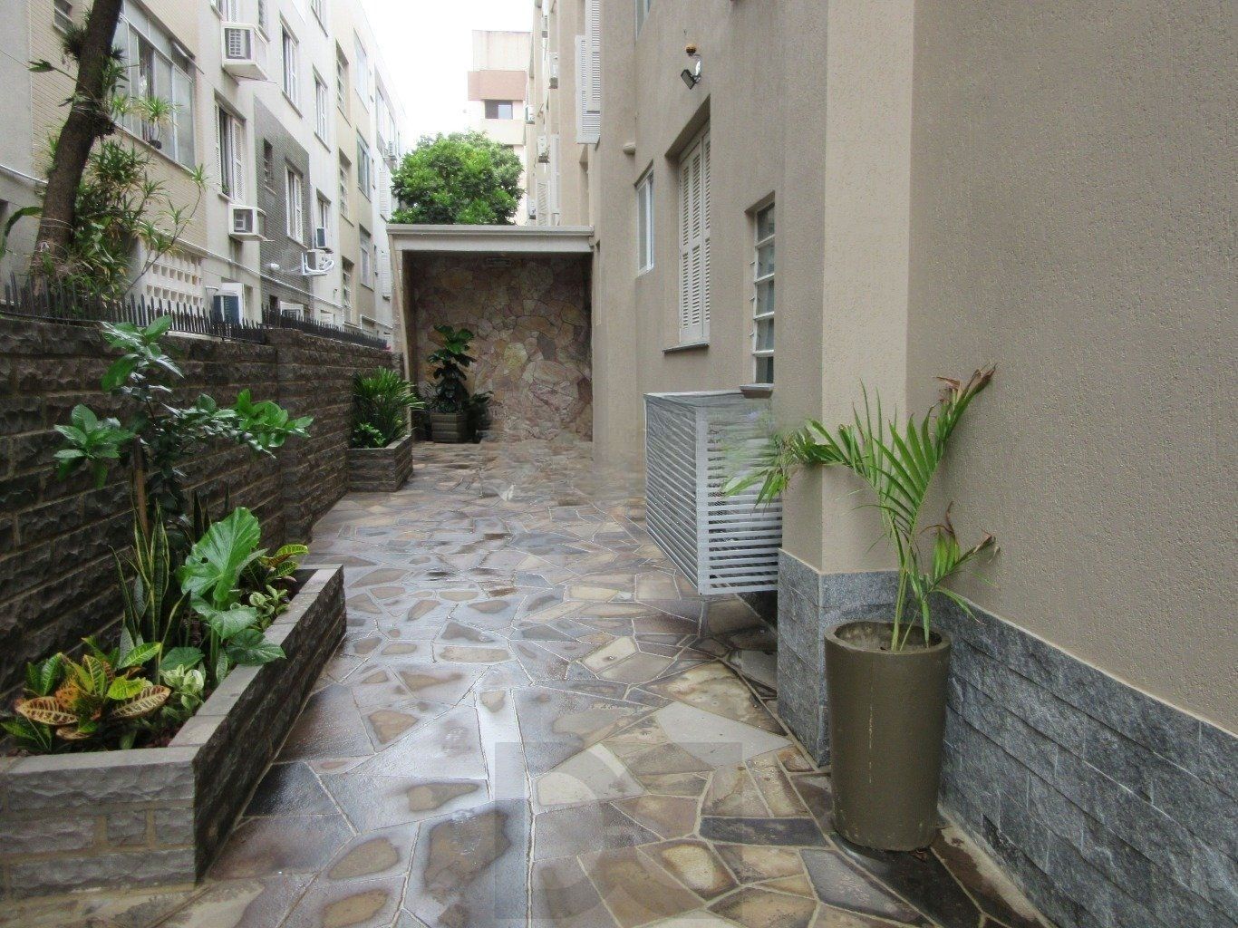 Apartamento de 2 quartos, 2 banheiros no bairro Farroupilha — foto 21