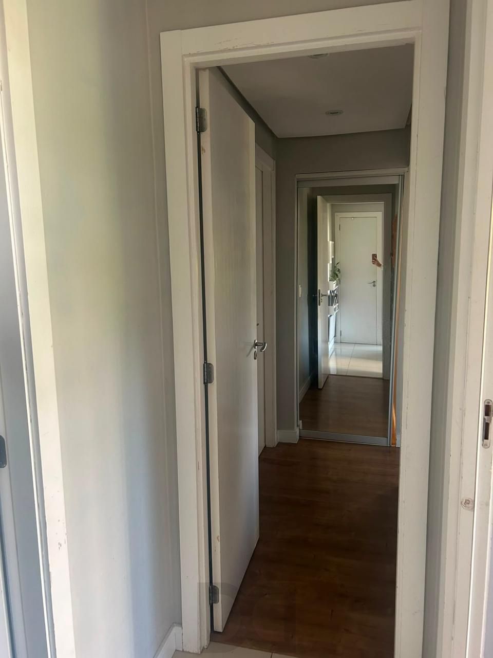Apartamento com 3 quartos, 1 suíte, 2 vagas e elevador no bairro Petrópolis — foto 23