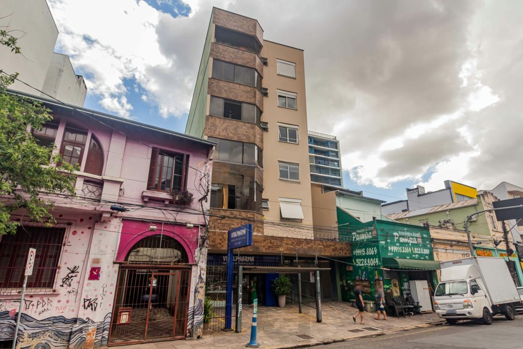 Apartamento 2 dormitórios, 1 vaga, churrasqueira e 77m² na José do Patrocinio. — foto 35