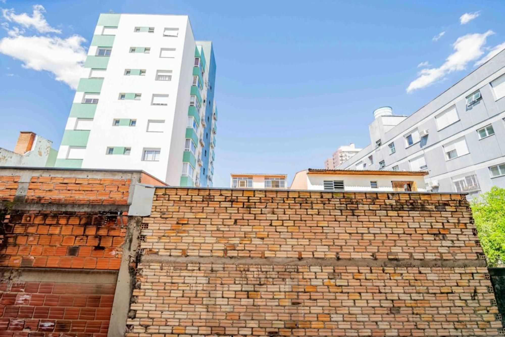 Apartamento 2 dormitórios, 1 vaga, elevador no bairro Higienópolis — foto 32