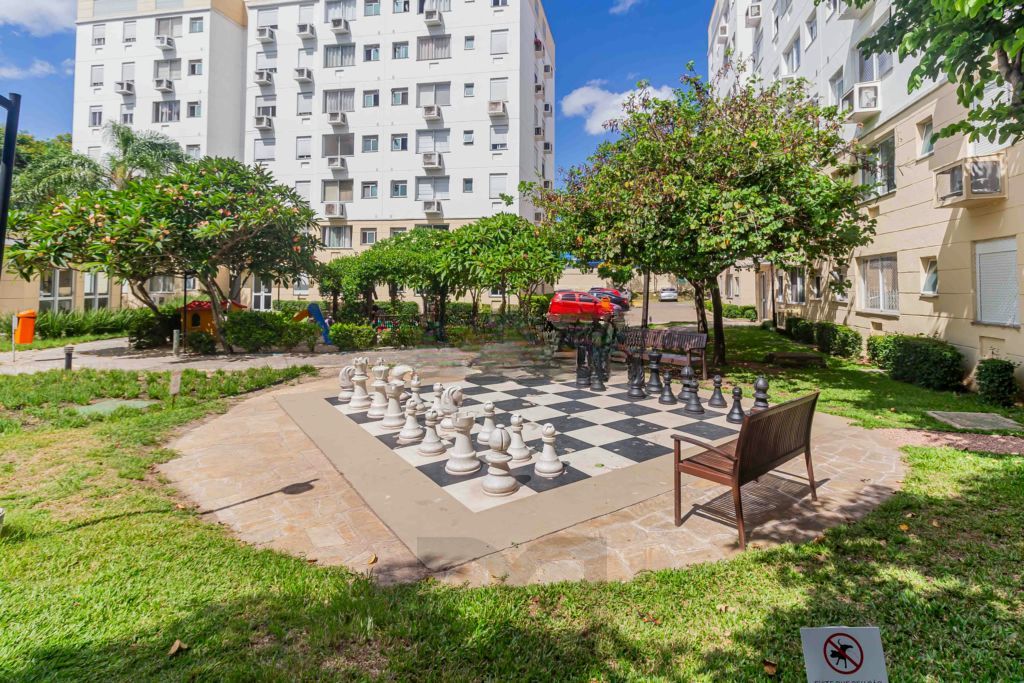 Apartamento 3 quartos, 1 vaga, elevador e piscina no bairro Cristal — foto 24