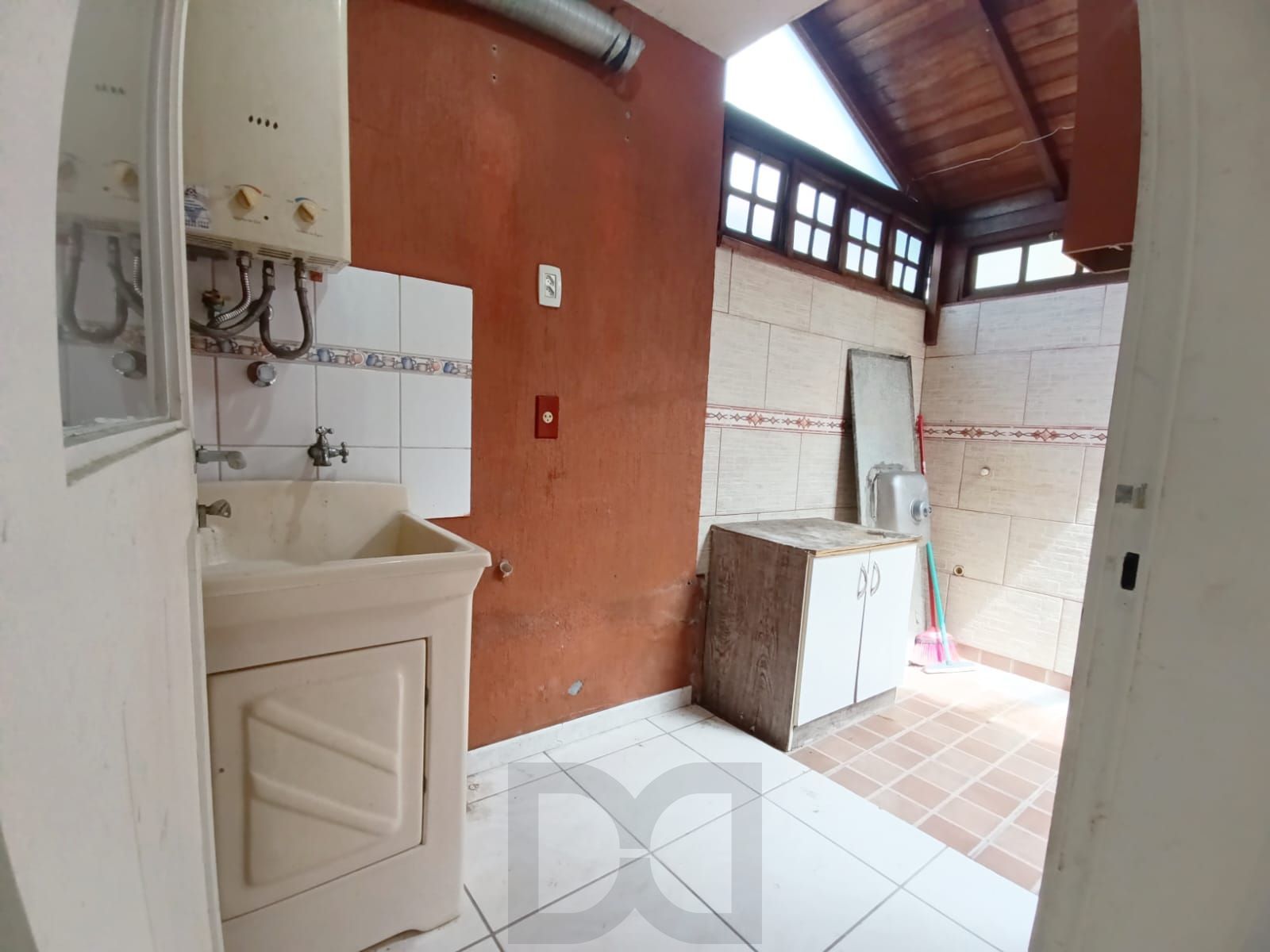 Casa em Condomínio fechado 3 quartos,1 vaga e portaria 24 h bairro Jardim Itu. — foto 12