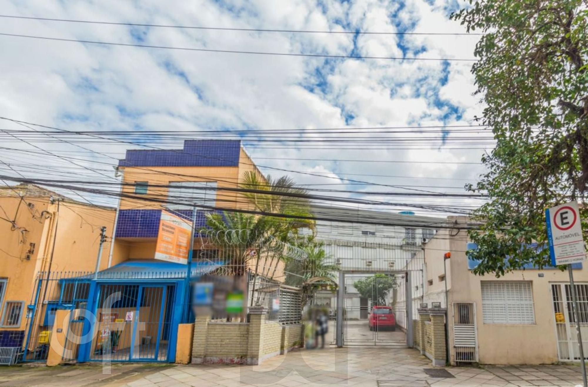 Apartamento com 2 quartos, 2 banheiros e 1 vaga no bairro Azenha. — foto 31