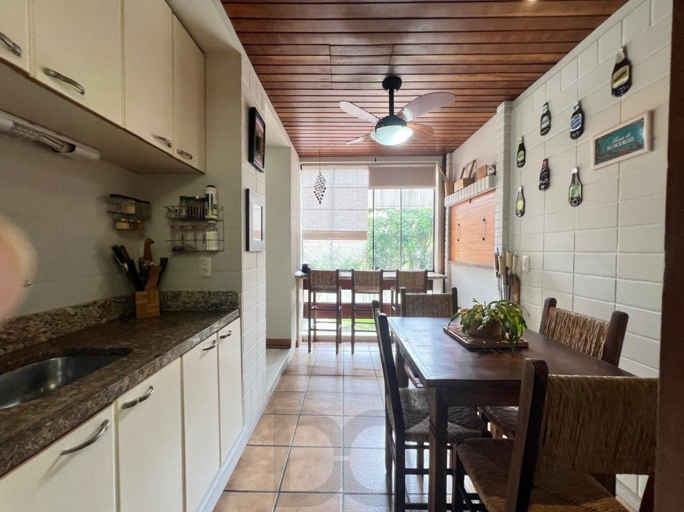 Apartamento com 4 quartos, 223m²,2 vagas, elevador no bairro Jardim do Salso. — foto 30