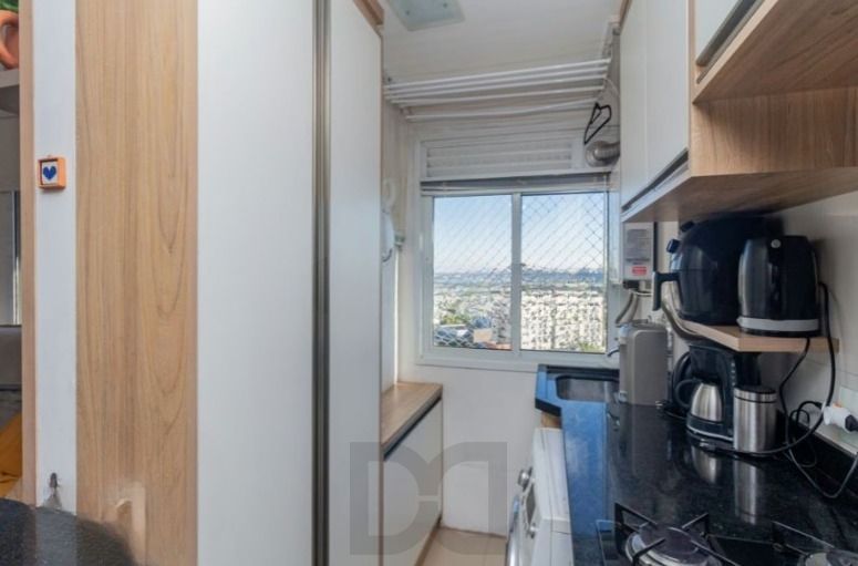 Apartamento de 3 quartos, suíte, elevador e 1 vaga no bairro Azenha — foto 10