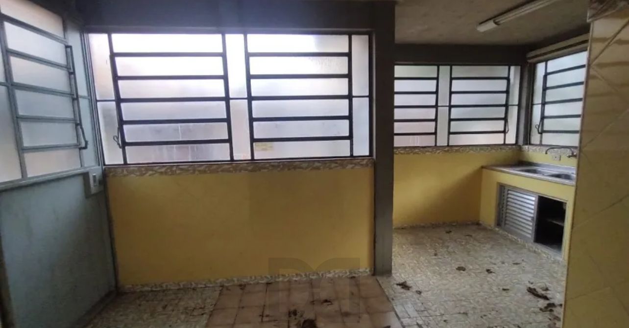 Casa com 3 Quartos e 3 banheiros à Venda, 120 m² por R$ 390.000 — foto 9