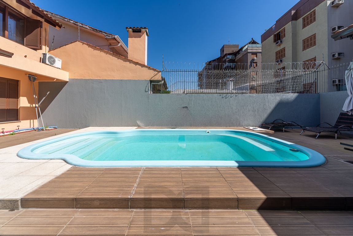Casa com 4 quartos, piscina, vaga, churrasqueira e Sacada no bairro Jardim Itu — foto 47