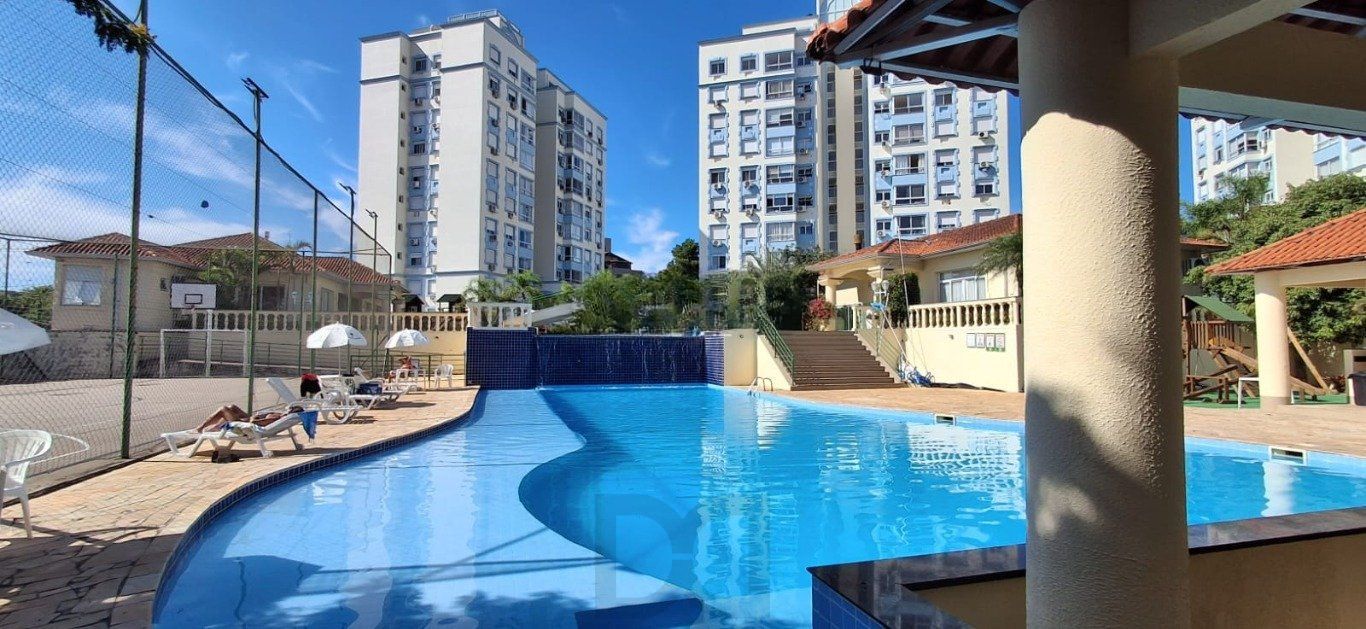 Cobertura com 3 quartos, 2 Vagas de garagem No Bairro Cavalhada. — foto 1