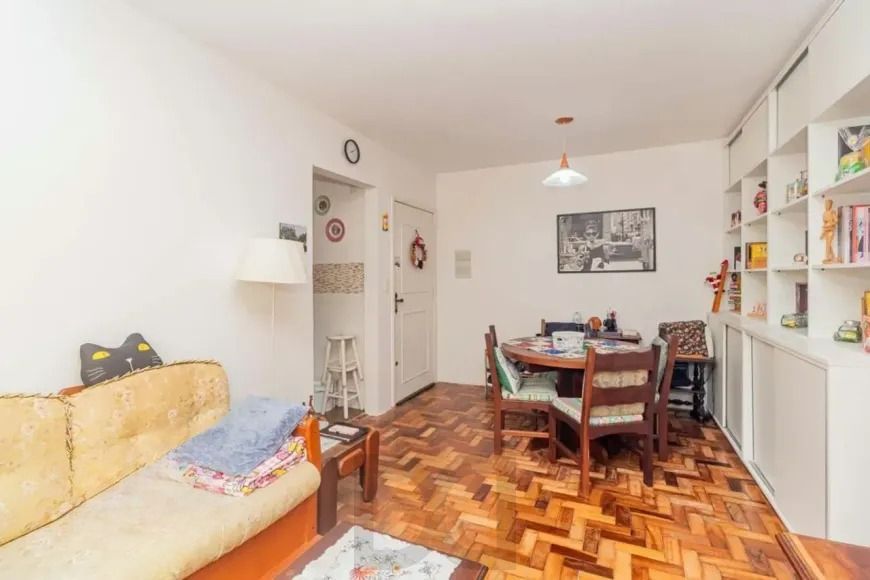 Apartamento com 2 quartos e 58m² à venda em Passo da Areia, Porto Alegre. — foto 4