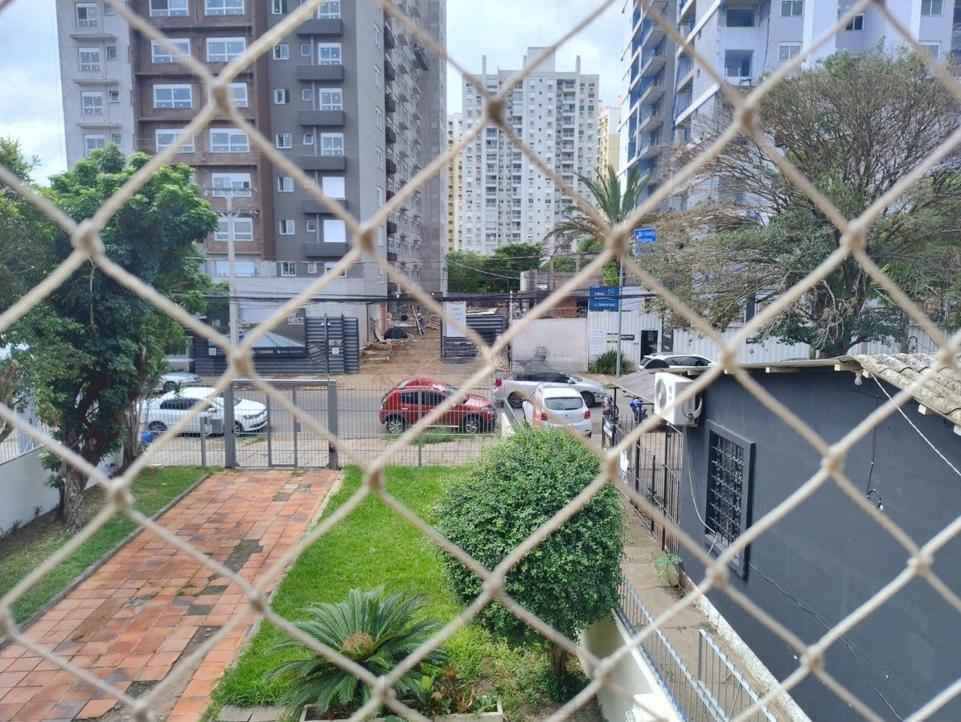 Apartamento 3 quartos com suíte e pátio com 2 vagas no Bairro Passo da Areia — foto 30