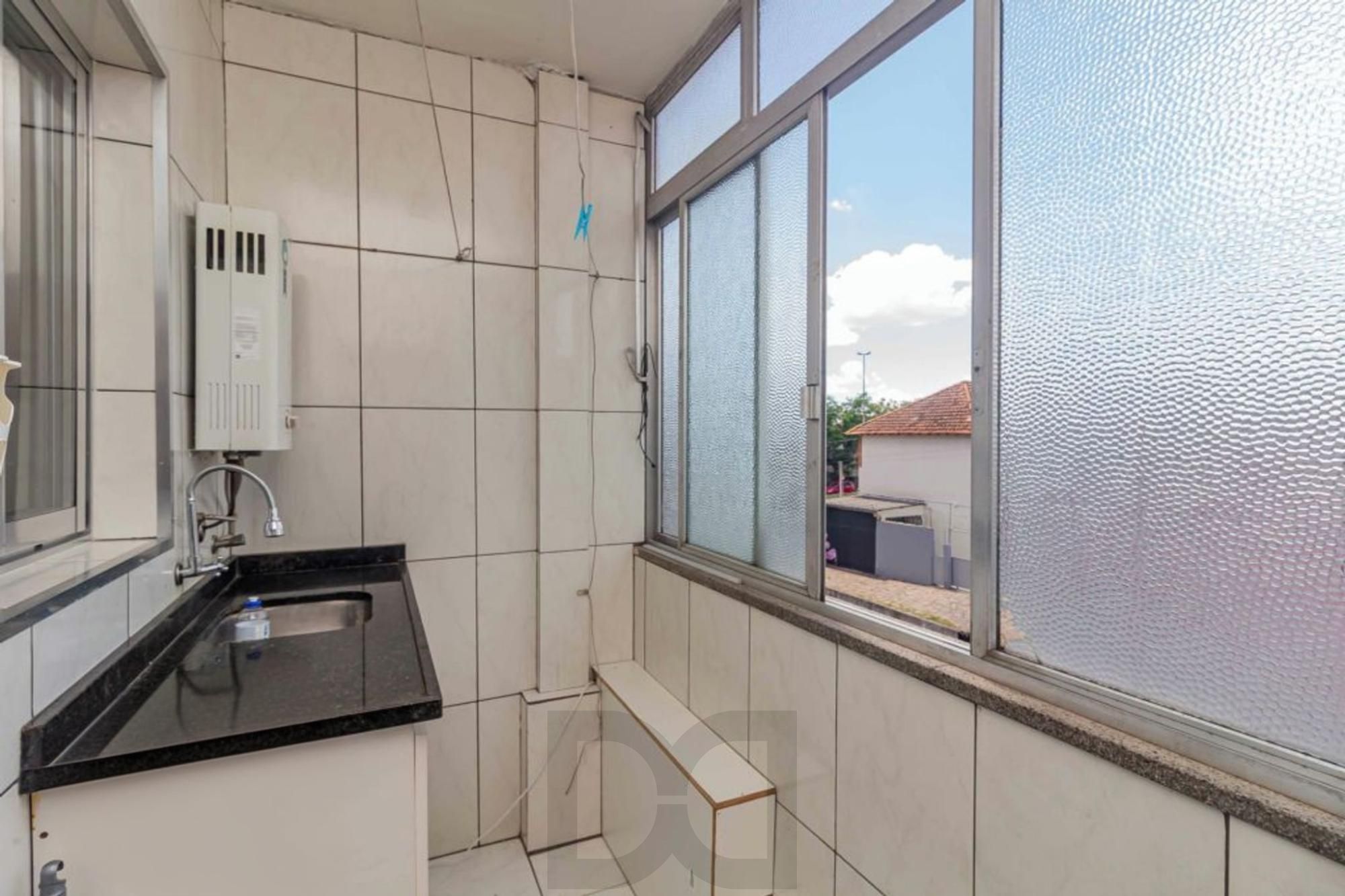 Apartamento semi mobiliado de 2 quartos no bairro Passo da Areia — foto 11