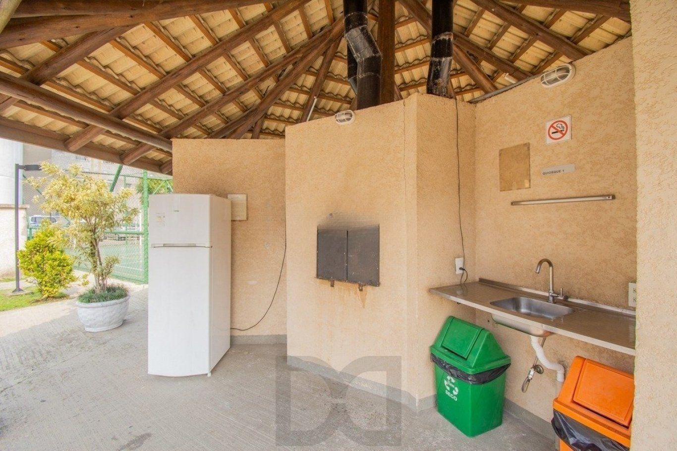 Apartamento Térreo, 2 quartos, vaga, piscina e portaria 24hr no bairro Sarandi. — foto 37