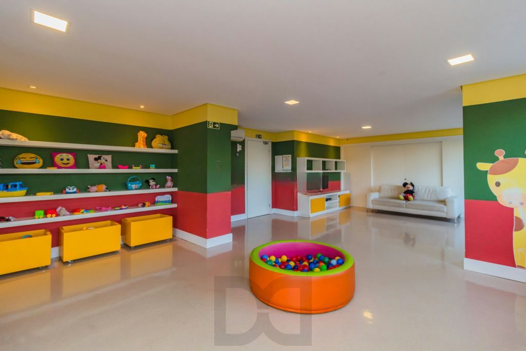 Apartamento com 3 quartos, vaga de garagem e elevador no Bairro Sao sebastiao — foto 30