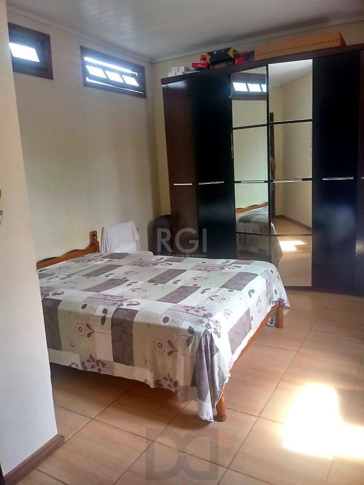 Casa com piscina 3 dormitórios e 2 Costa e Silva Zona Norte de Porto Alegre — foto 2