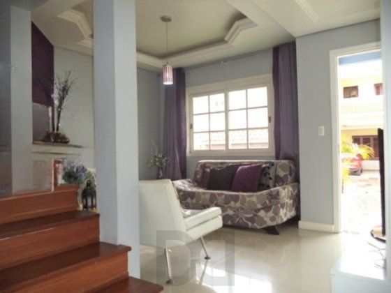 Casa com 4 dormitórios, 1 suíte, 260 m² privativos, 3 vagas no Ecoville. — foto 4