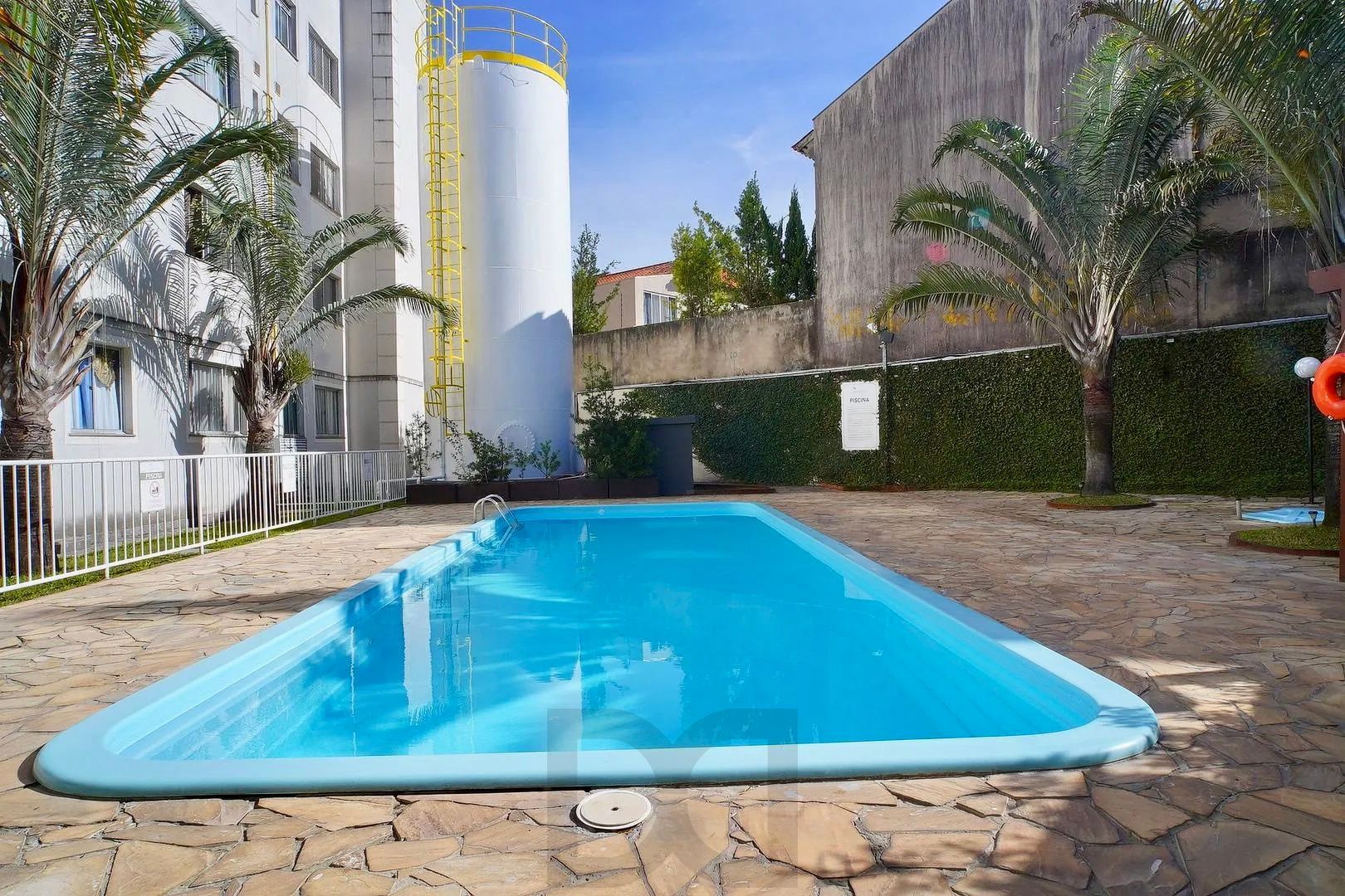 Apartamento térreo de 1 dormitório com 1 vaga coberta e fixa Bairro Santa Fé — foto 28