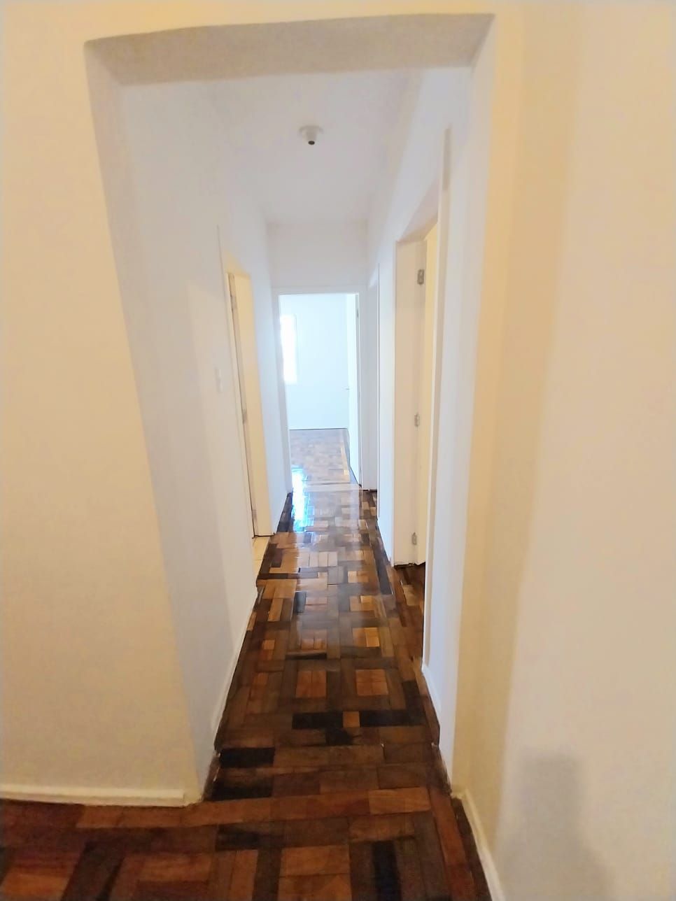 Apartamento de 3 quartos, no bairro rio branco em Porto Alegre. — foto 10