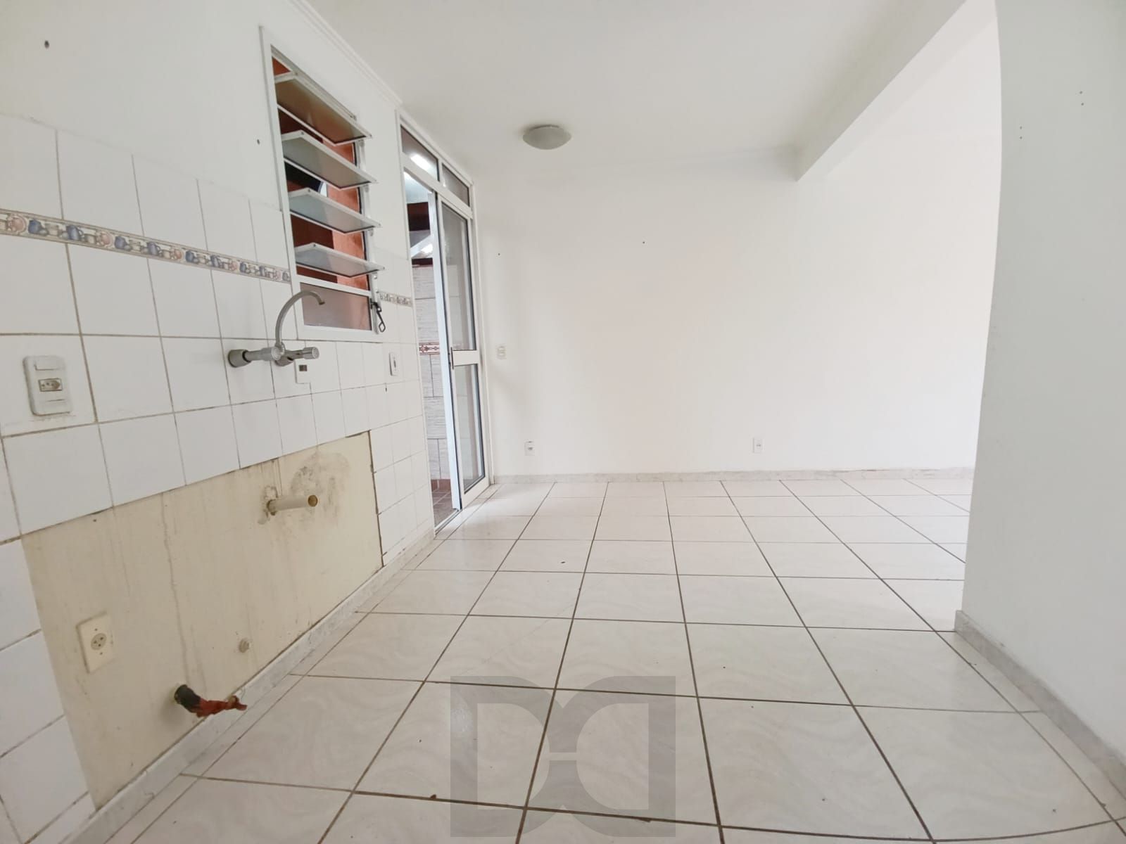 Casa em Condomínio fechado 3 quartos,1 vaga e portaria 24 h bairro Jardim Itu. — foto 13