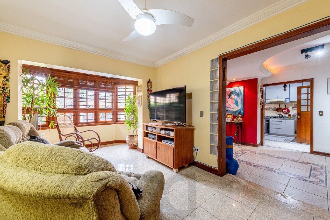 Casa com 3 suítes, 4 vagas e pátio com piscina no Bairro Boa Vista — foto 3