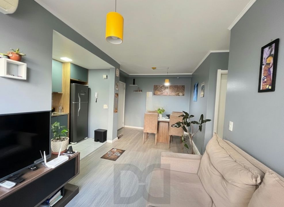 Apartamento 3 quartos, 1 vaga, elevador e piscina no bairro Cristal — foto 3