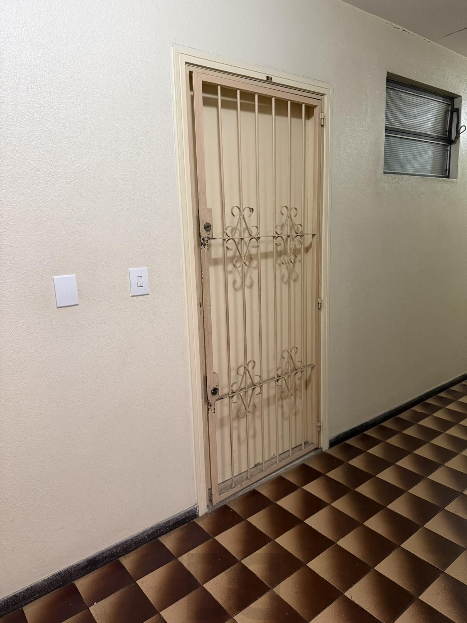 Apartamento 1 dormitório na rua Irmão José Otão, Independência — foto 27